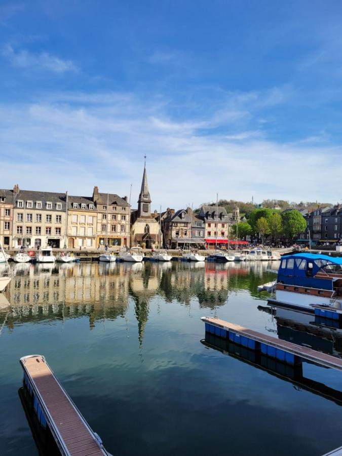 Le Valentin - Parking Prive - Coeur Historique Apartment Honfleur Luaran gambar